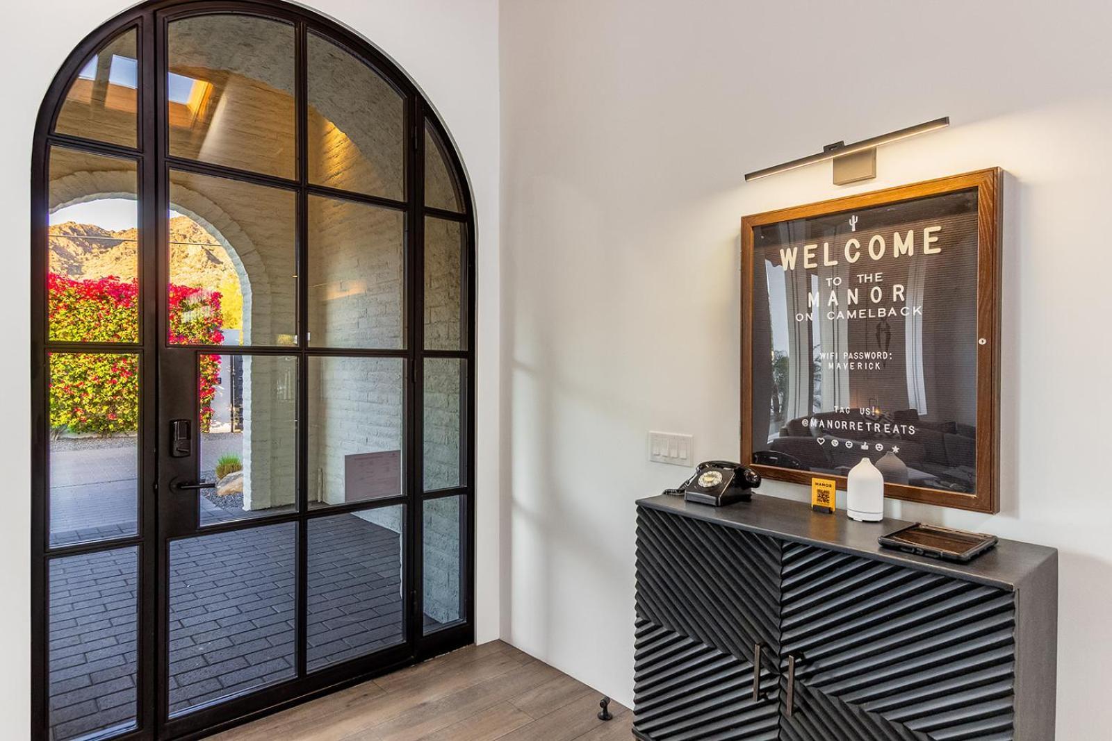 Luxury Micro-resort, Theater, Sauna, Heated Pool Rumah liburan